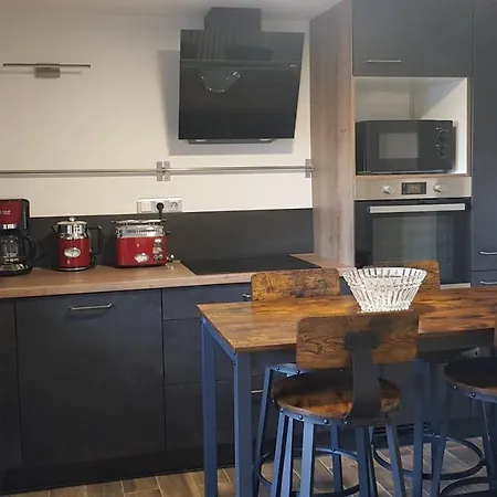 Apartment Deluxe, Calme Proche Airbus Et Chantiers De L'atlantique