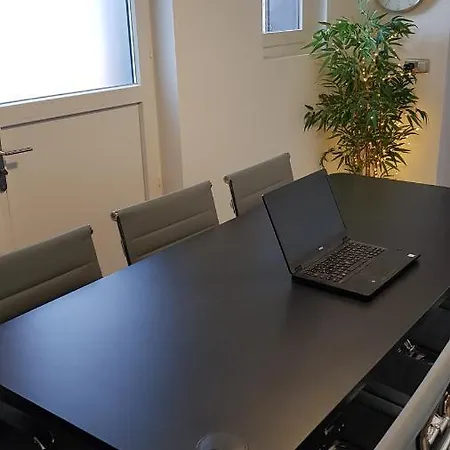 Deluxe, Calme Proche Airbus Et Chantiers De L'atlantique